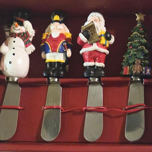 Vintage Cheese-Butter Spreader Knives Santa, Christmas Tree, Nutcracker, Snowman - Picture 3 of 4